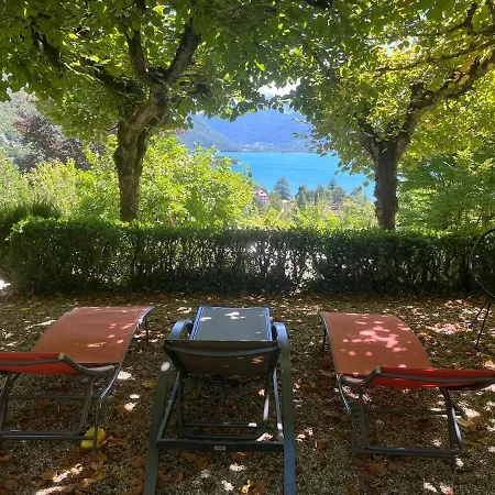 Chalet Avec Vue Splendide Sur Le D'annecy